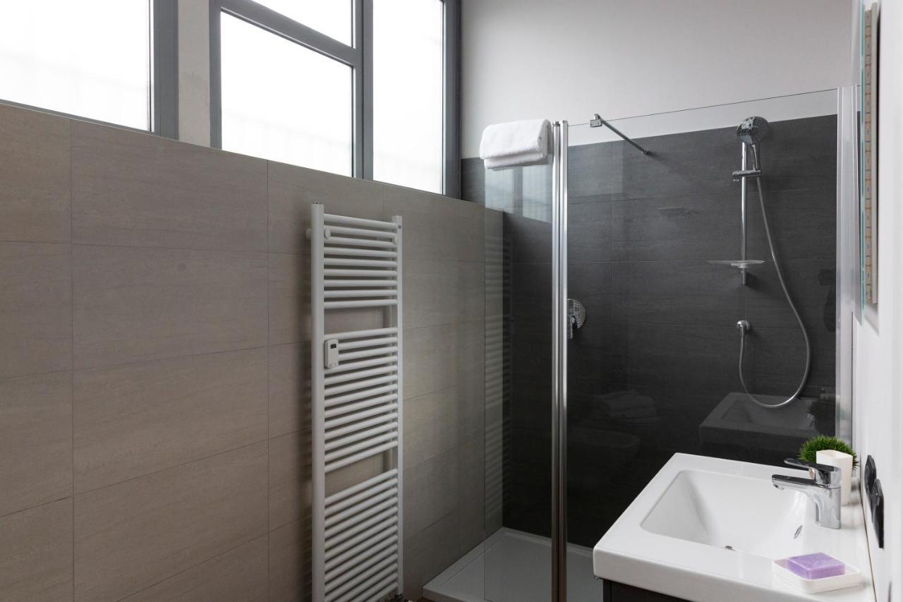 Milan Design Flats Apartment ภายนอก รูปภาพ