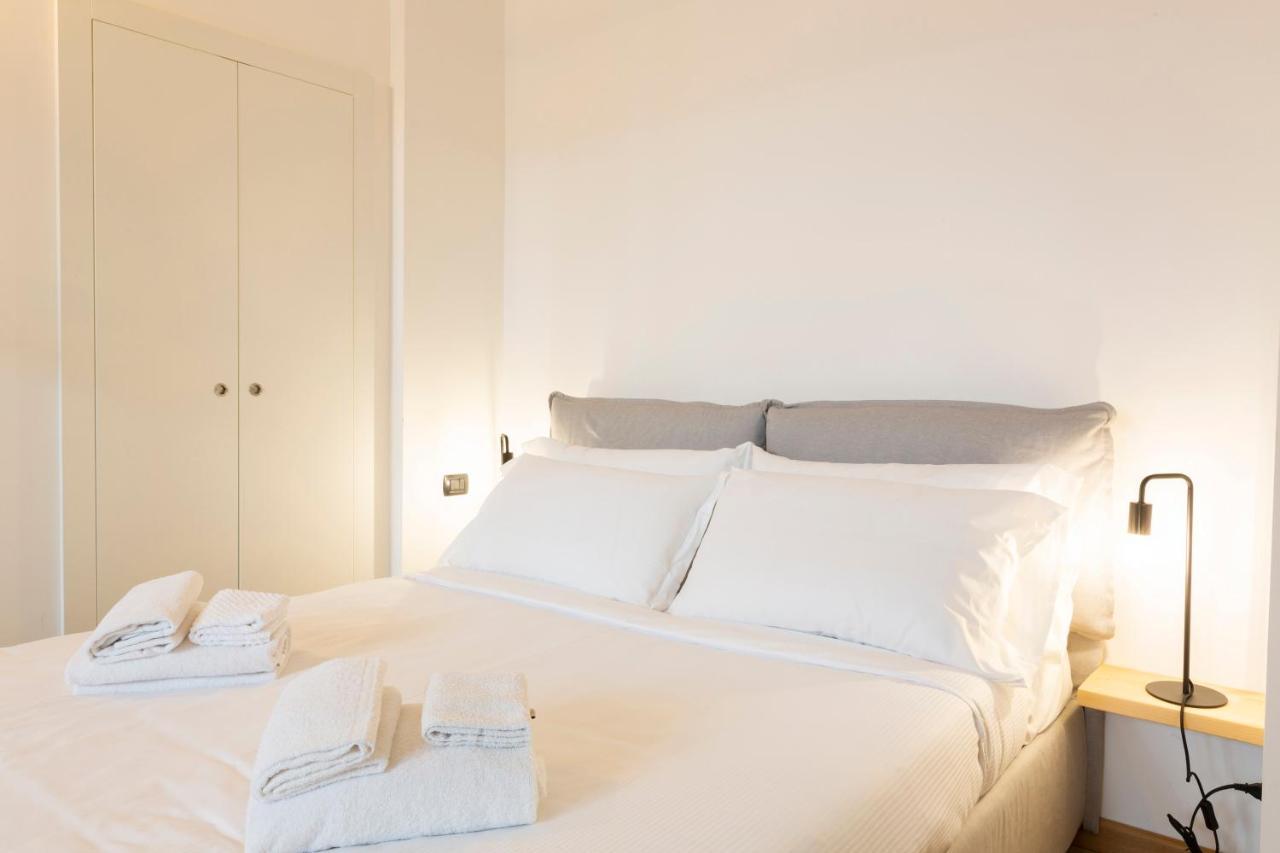 Milan Design Flats Apartment ภายนอก รูปภาพ