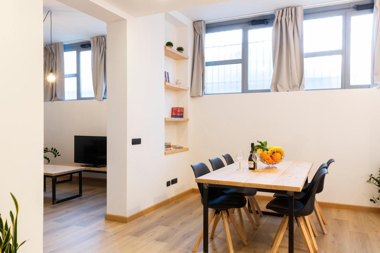 Milan Design Flats Apartment ภายนอก รูปภาพ